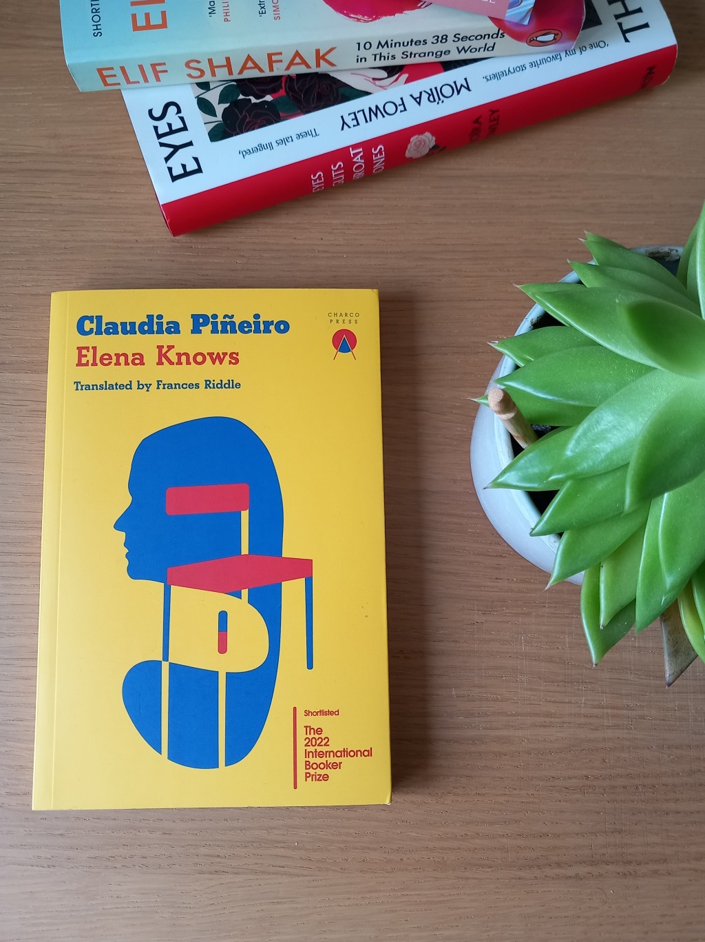 Elena Knows: Book&nbsp;Review